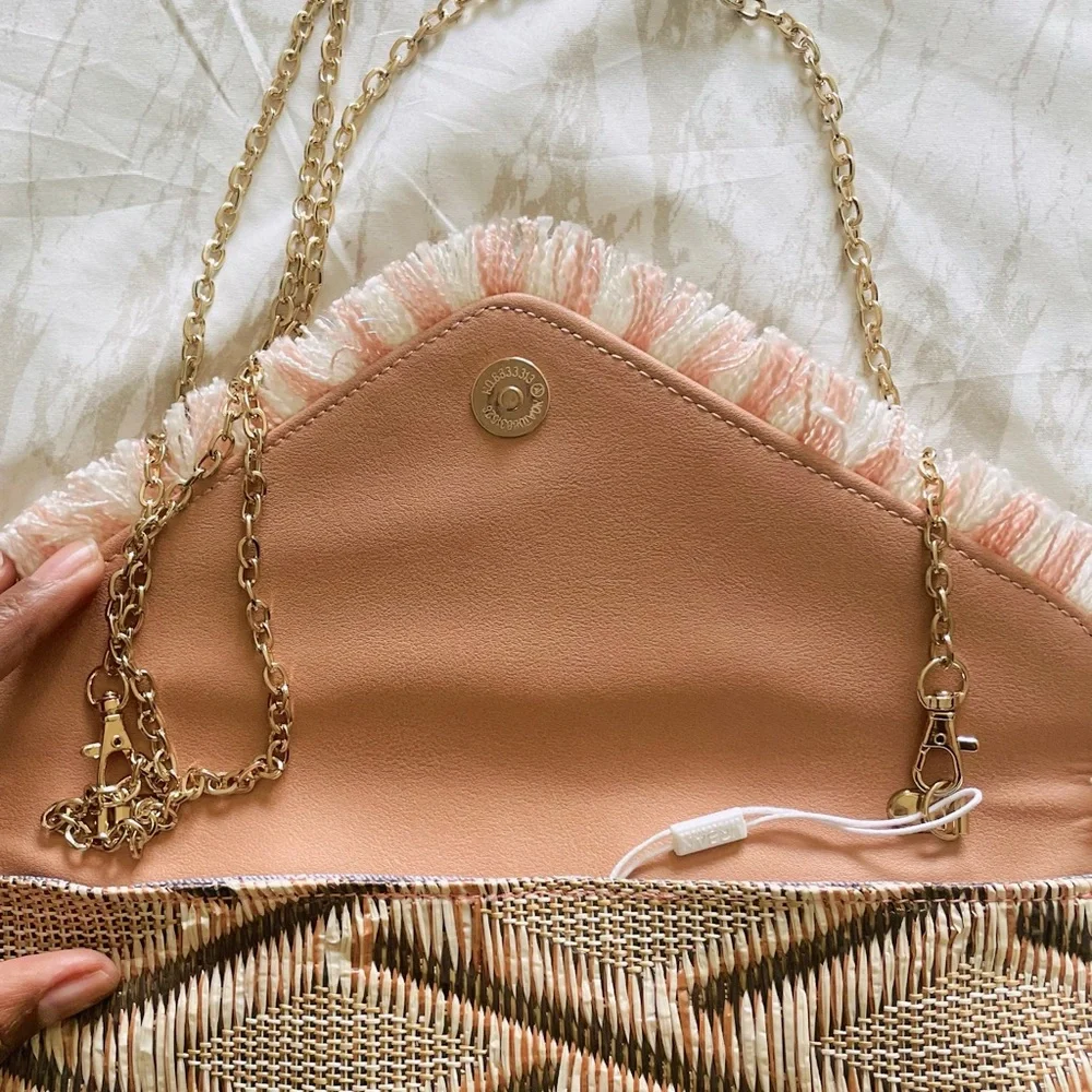 Urban Expressions clutch - Picture 2 of 6